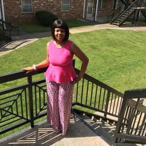 Meet your Posher, Renata